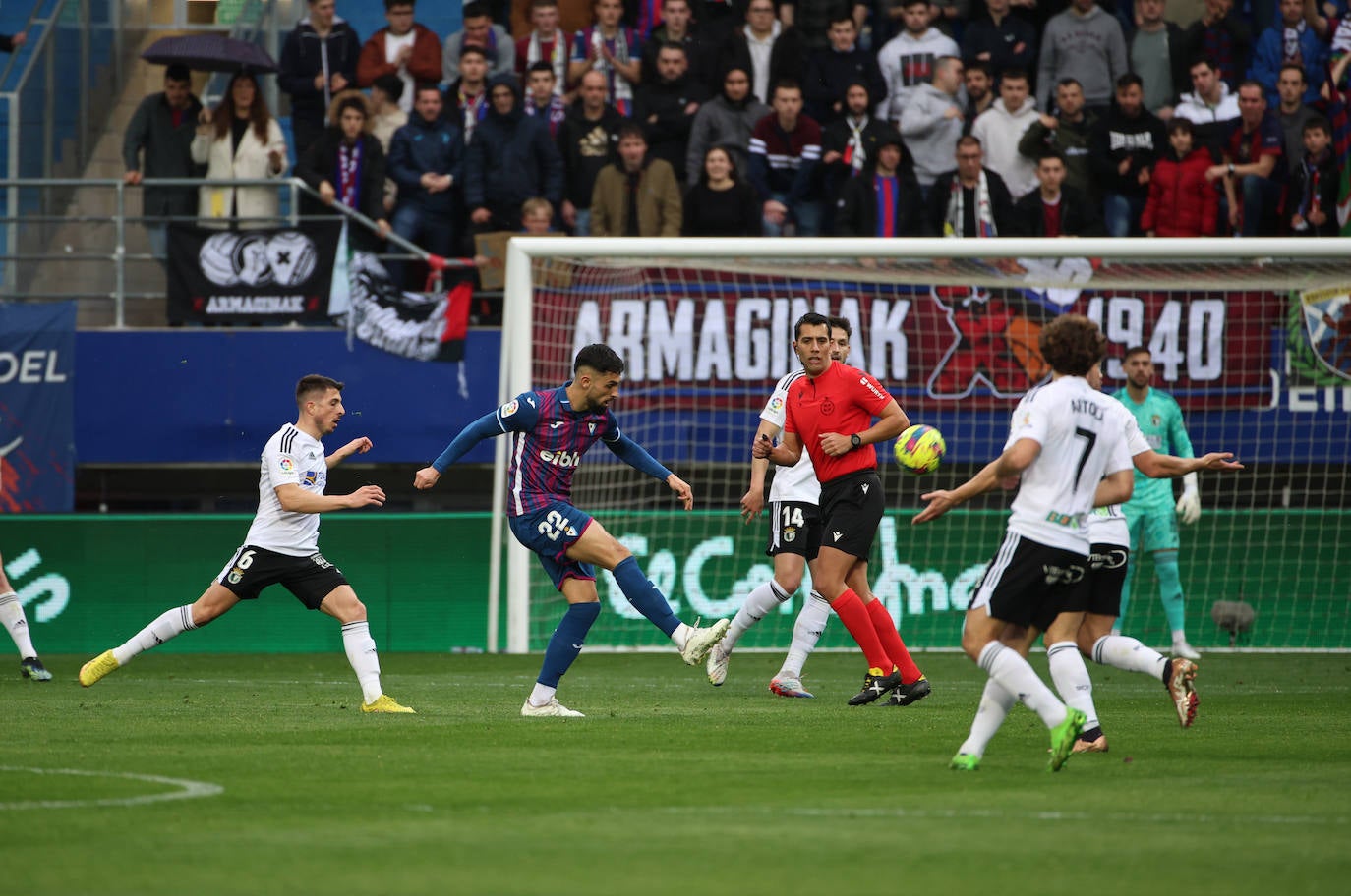 Las mejores imágenes del Eibar-Burgos