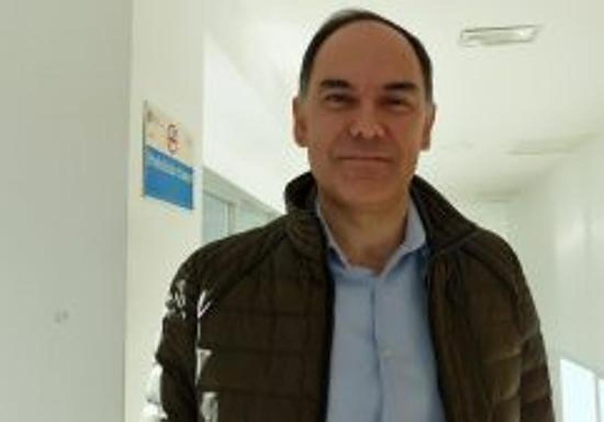 El doctor Santiago Pérez Lázaro