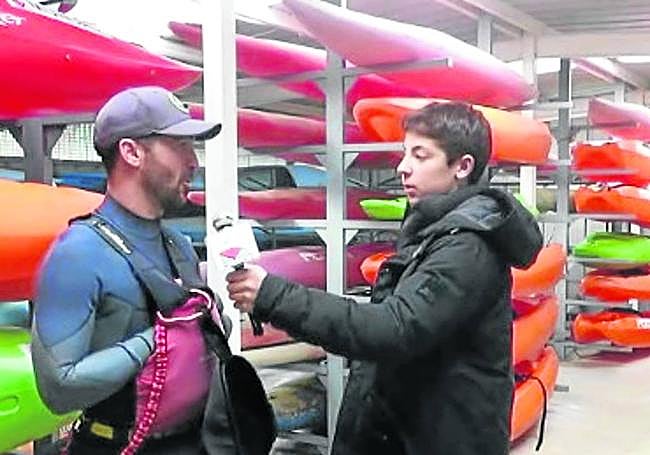 El colegio Mundaiz de Donostia ha realizado un reportaje sobre deportes.