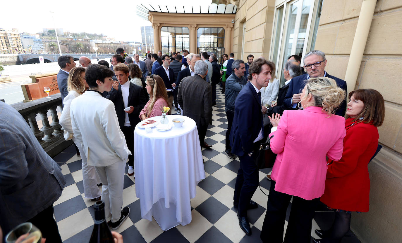 Cóctel en la terraza del Hotel Maria Cristina tras la entrega de premios.