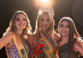 Lorea Urkia, en el centro.