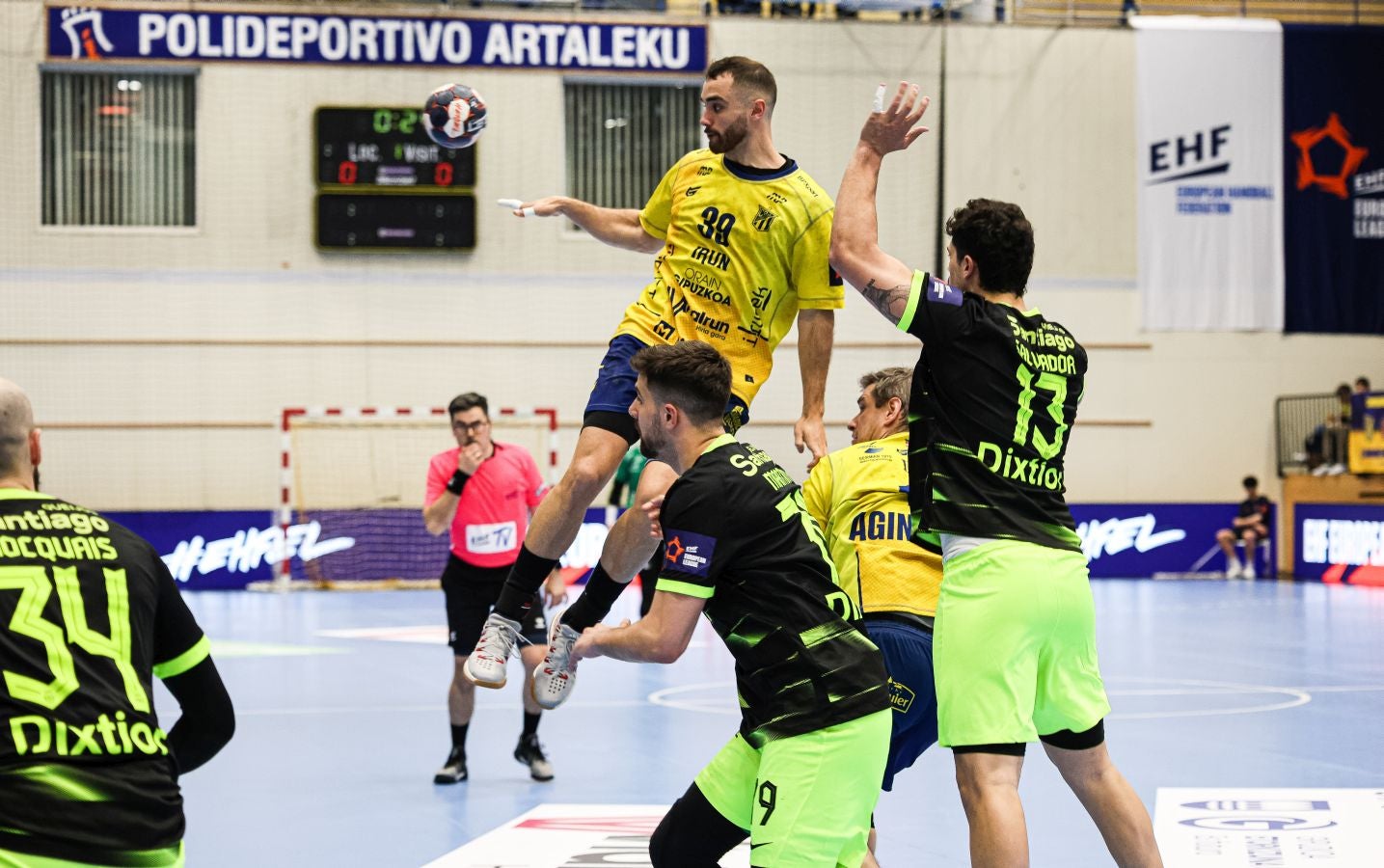 El Bidasoa Irun se impone al Sporting de Portugal