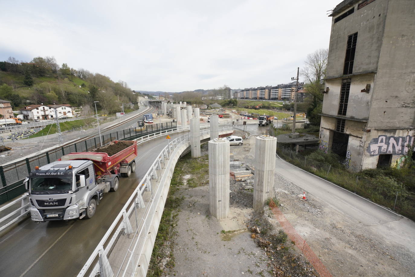 Transportes concluirá en un año el tramo de la Y vasca entre Hernani y Astigarraga