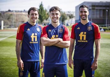 Un trío de ases para triunfar con la Roja