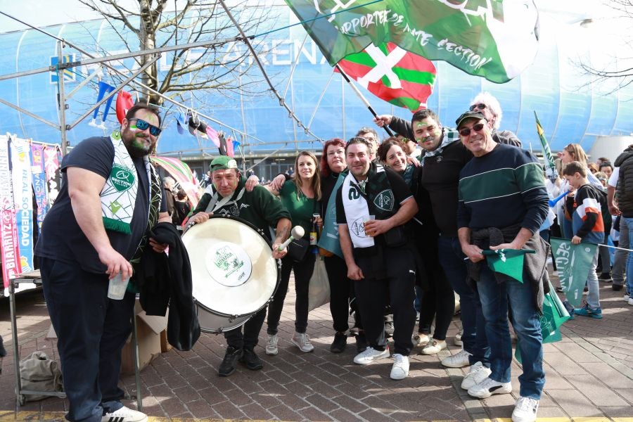 Ambiente de gala en la previa al Aviron Bayonnais - Pau