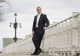 Markel Olano, el mediodía del pasado viernes, en el paseo junto al río Urumea.