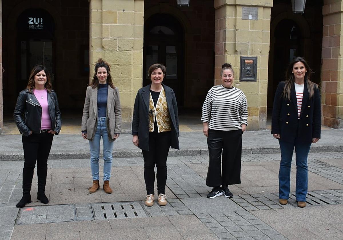 Luis, Ostolaza, Otaegi, Gartzia y Murua presentaron el III. Plan de Igualdad 2023-2031.