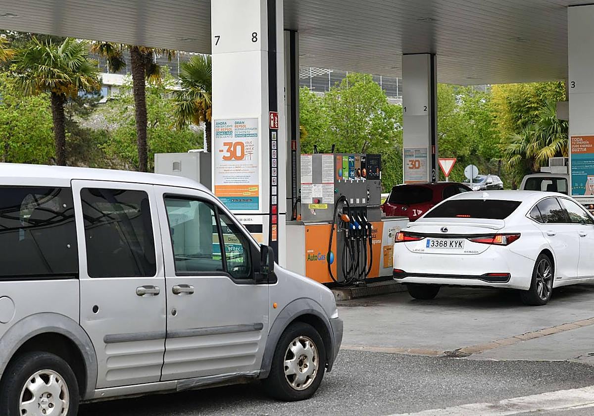Una estación de servicio en Donostia.