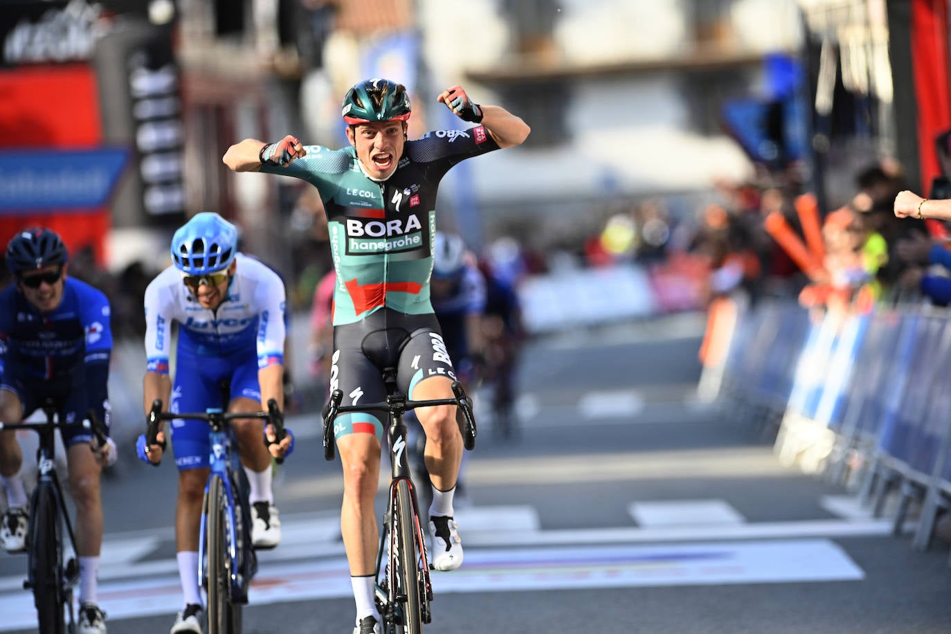 Las mejores imágenes de la segunda etapa de la Itzulia