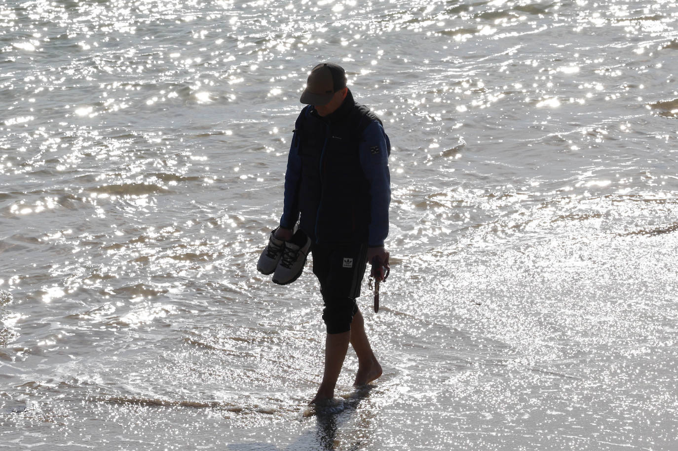 Viernes Santo de sol y turistas