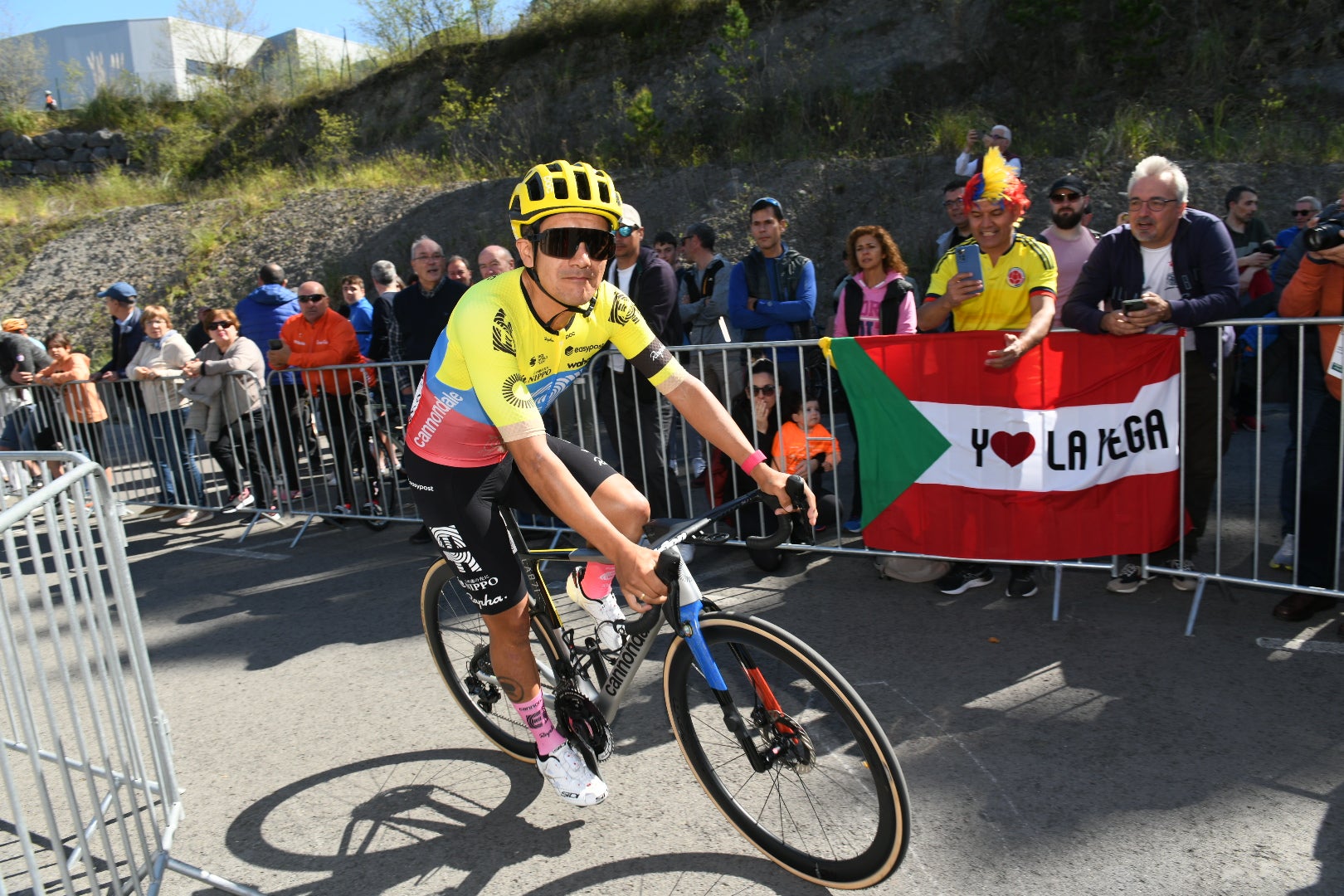La Itzulia siente el calor de la afición