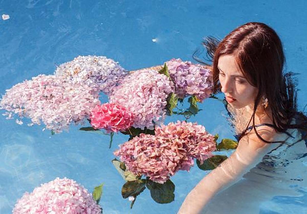 Verde Pratok 'Adoretua' diskoa aurkeztuko du ostiral honetan Dabadaban