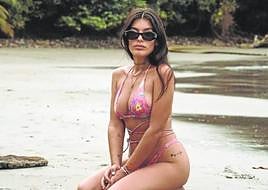 Dulceida es una gran amante y abanderada de las últimas tendencias en ropa de baño.