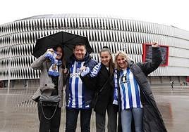 Buen ambiente entre aficionados