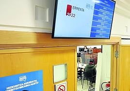 Primer día presencial para realizar la declaración de la renta.