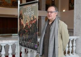 El cineasta Philippe Faucon ha dirigido la película 'Les harkis'.