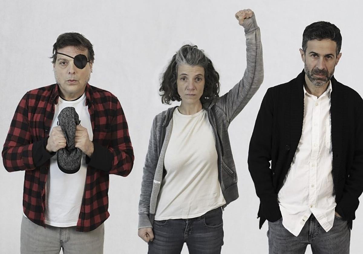 Juanjo Otero, Aiora Sedano y Aitor Fernandino, en 'Obsoletus'.