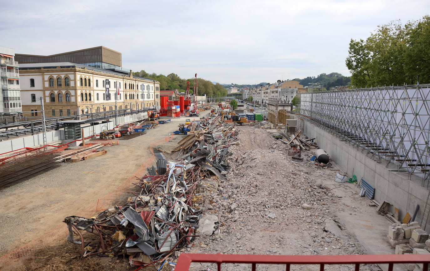 La demolición de la estación de tren de San Sebastián