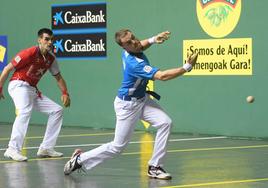 Unai Laso y Joseba Ezkurdia, en la final del Manomanista del año pasado en el Arena.