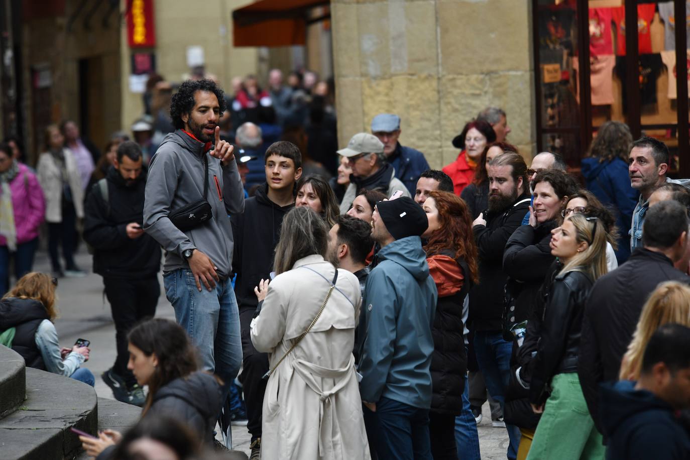 Gipuzkoa se llena de turistas por el puente del primero de mayo