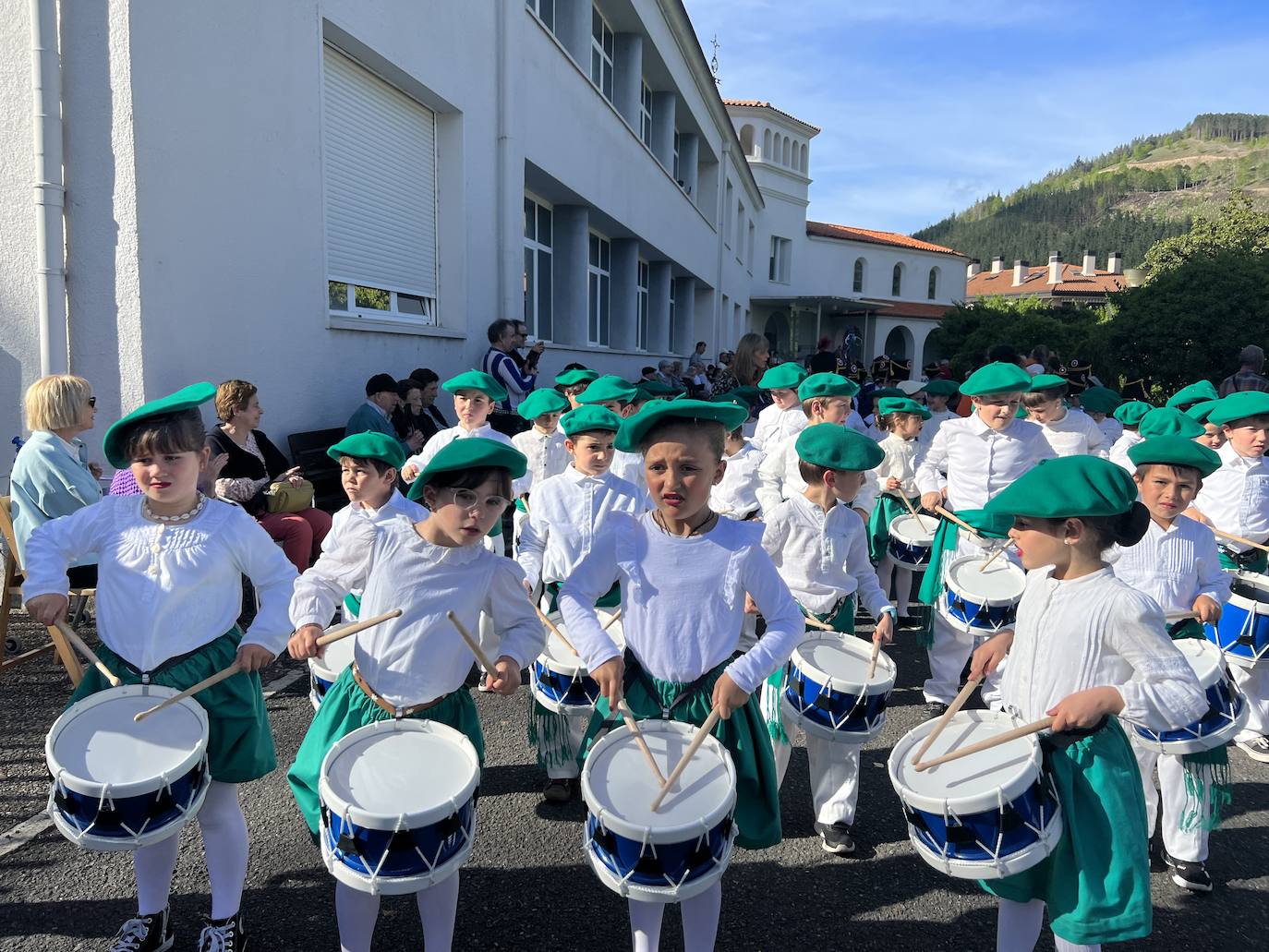 Festivo Primero de Mayo en Legazpi