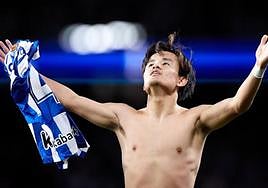 Take Kubo celebra un gol ante el Athletic de Bilbao en el Reale Arena.