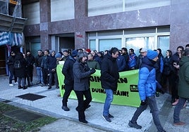 Imagen del CRL, en Donostia, durante una reunión de la negociación del convenio del Metal