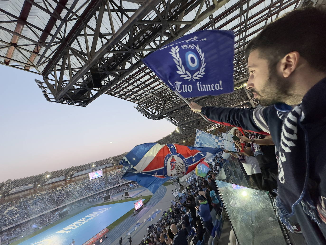 El Nápoles gana el Scudetto y desata la locura entre sus tifosi