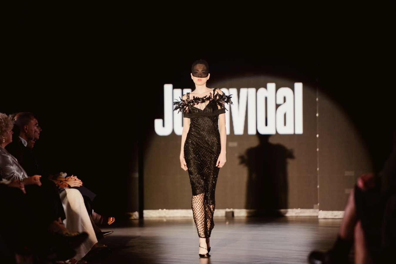 Así ha sido el desfile en el Museo Balenciaga por el décimo aniversario de San Sebastián Moda Festival