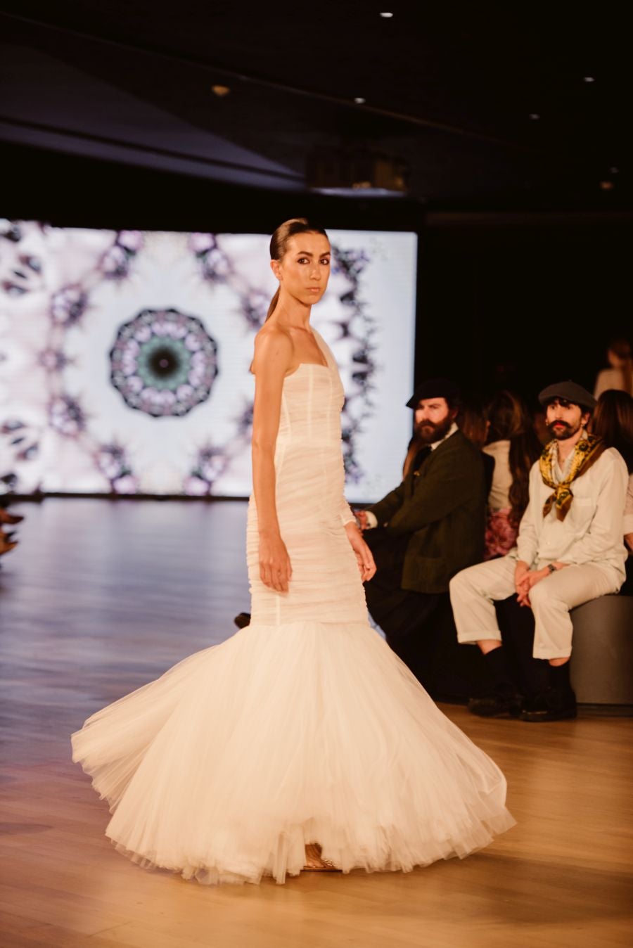 Así ha sido el desfile en el Museo Balenciaga por el décimo aniversario de San Sebastián Moda Festival
