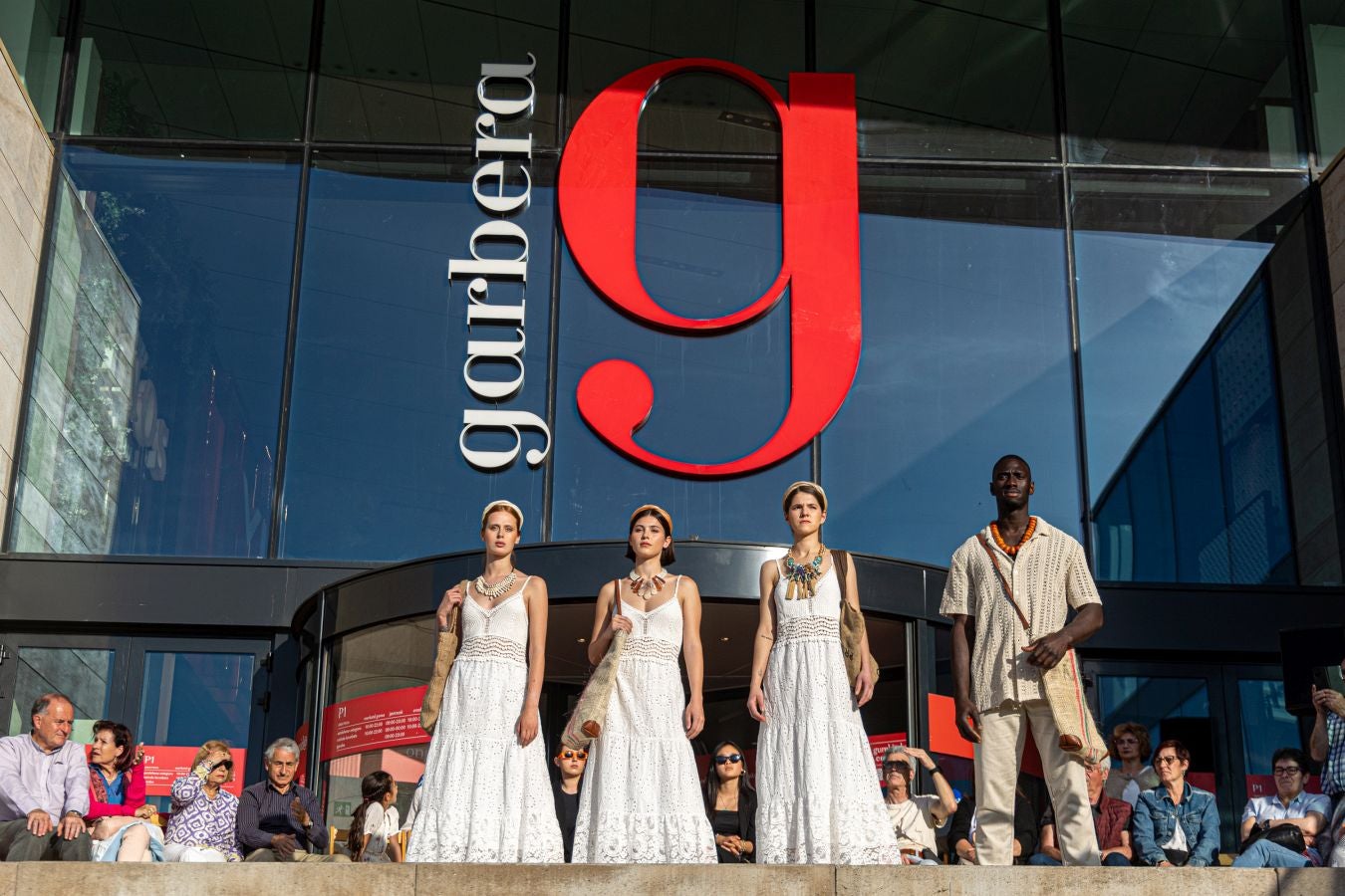 &#039;Fashion show&#039; en Garbera