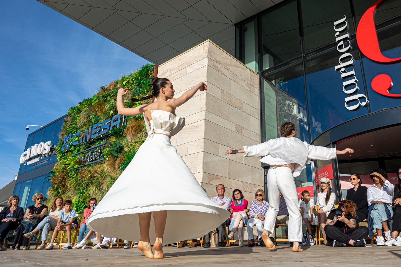 &#039;Fashion show&#039; en Garbera