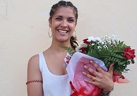 Mónica Rodríguez Iguiñiz es la cantinera de Caballería.