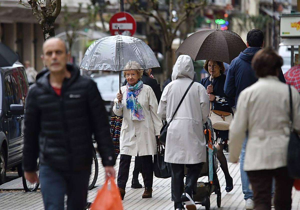 El índice de envejecimiento de la población se acentúa en la ciudad.