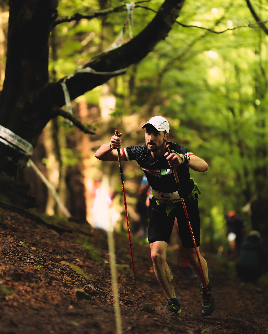 Naiara Irigoien y Jose Antonio Bellido, vencedores en el kilómetro vertical
