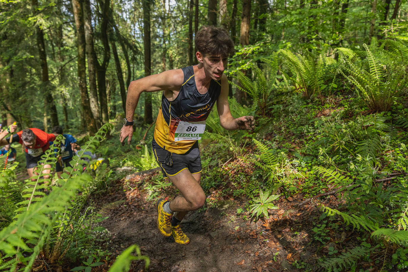 Naiara Irigoien y Jose Antonio Bellido, vencedores en el kilómetro vertical