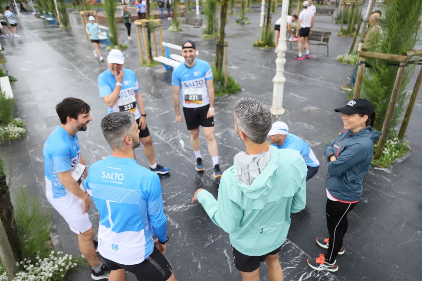 Gran ambiente en la Carrera de Empresas de Donostia