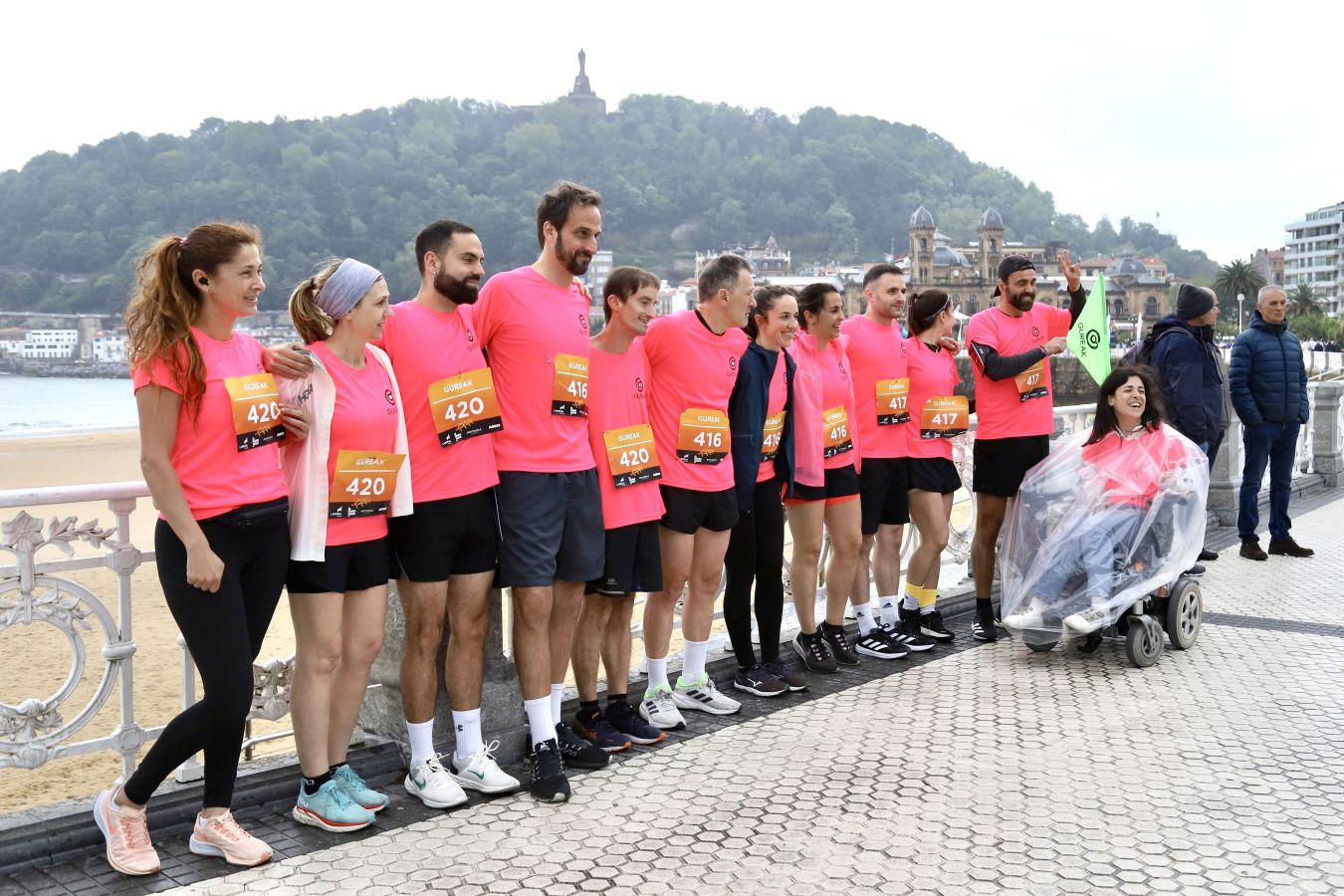 Gran ambiente en la Carrera de Empresas de Donostia