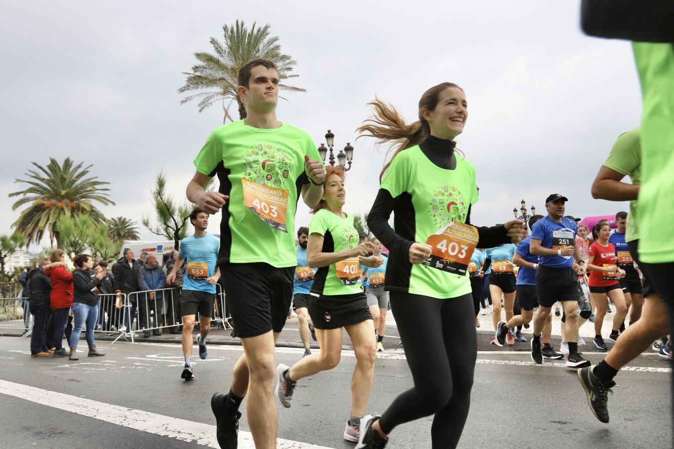 Gran ambiente en la Carrera de Empresas de Donostia