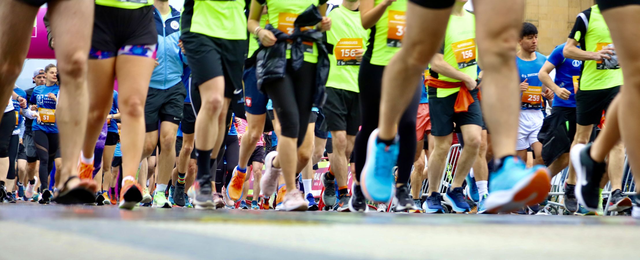 Gran ambiente en la Carrera de Empresas de Donostia