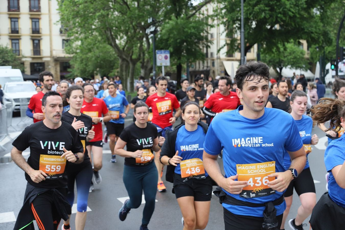 Los corredores, a su paso por la Parte Vieja