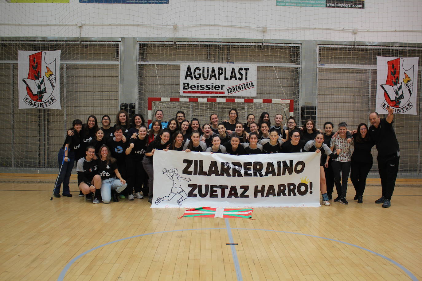 Fiesta en Errenteria con el ascenso del Ereintza