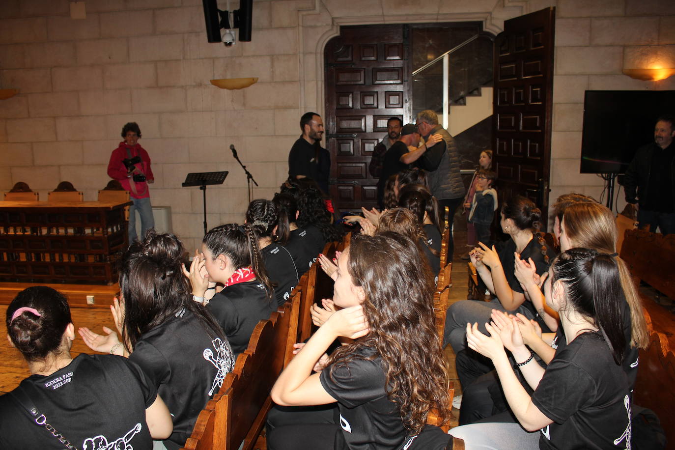 Fiesta en Errenteria con el ascenso del Ereintza