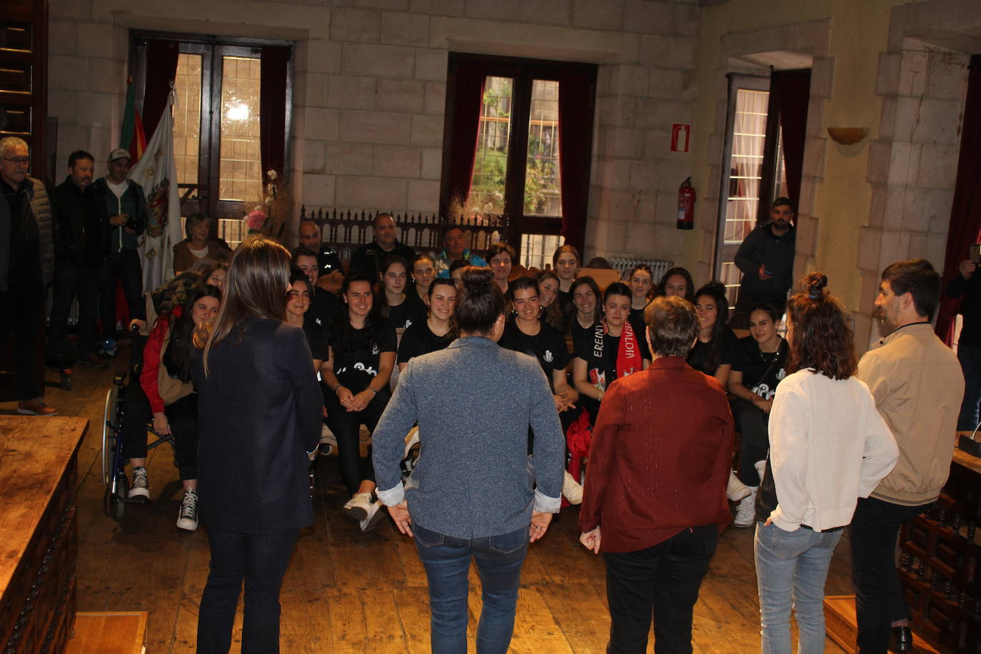 Fiesta en Errenteria con el ascenso del Ereintza