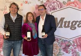 Eduardo, Ana y Juan Muga, propietarios de la bodega riojana Muga.