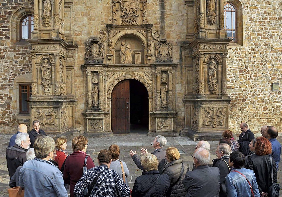 Oñatiko unibertsitatera bisita bana egingo da larunbatean eta igandean.