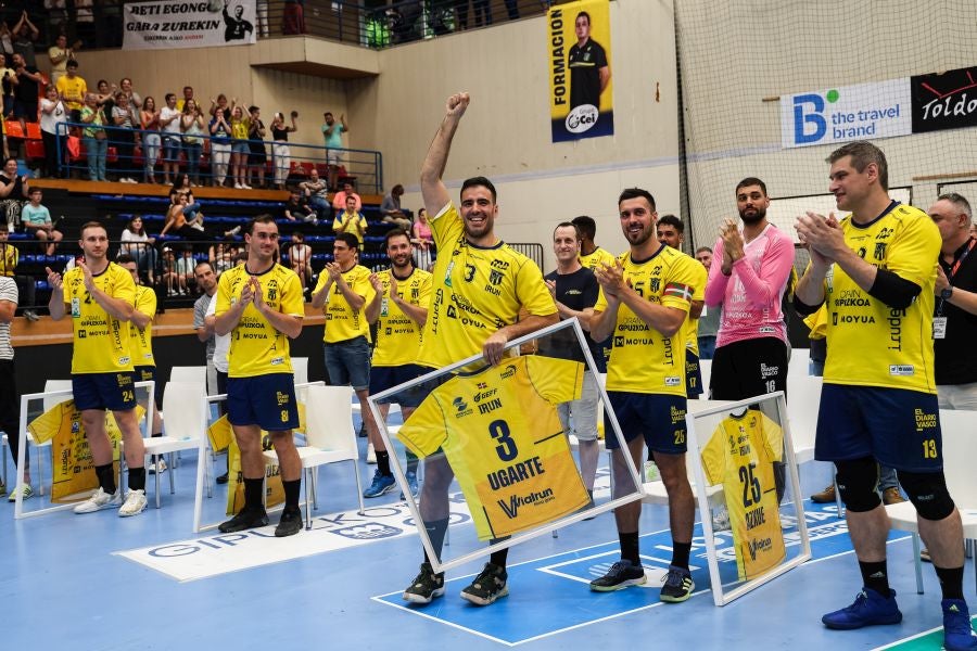 El partido del Bidasoa y las despedidas, en imágenes