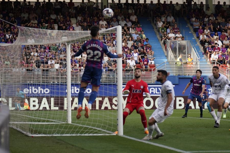 El Eibar - Alavés, en imágenes