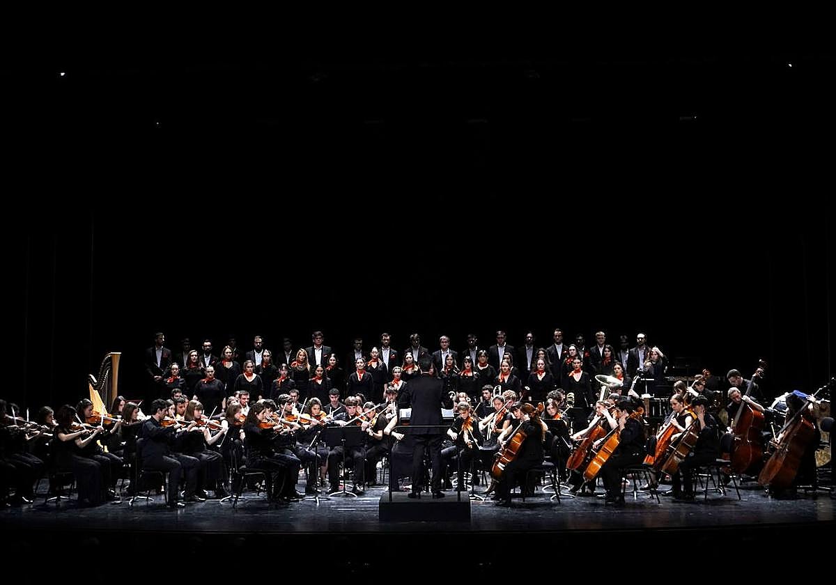 Concierto de la EGO y la EHGA en el Victoria Eugenia el pasado mes de enero.