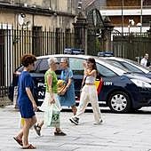 La orden de dar festivos por detener a migrantes pone en cuestión la política de controles en Irun